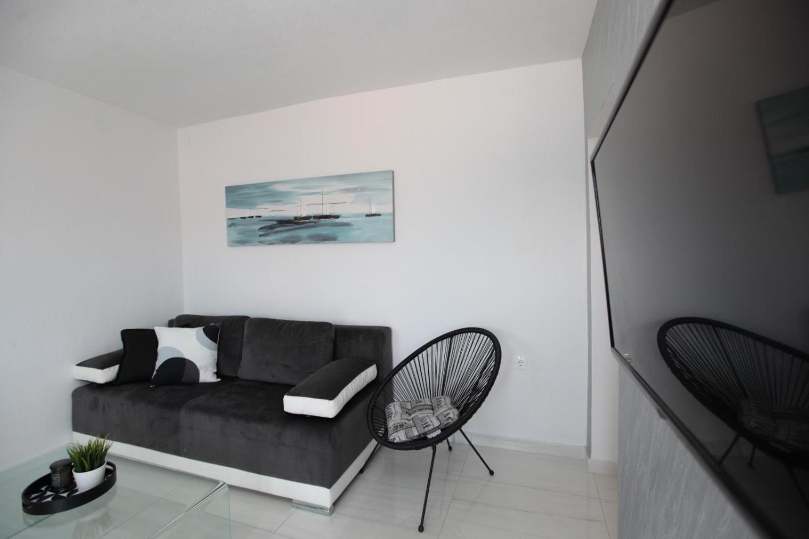 Apartment With Terrace And Sea View - Lucic Trogir Buitenkant foto