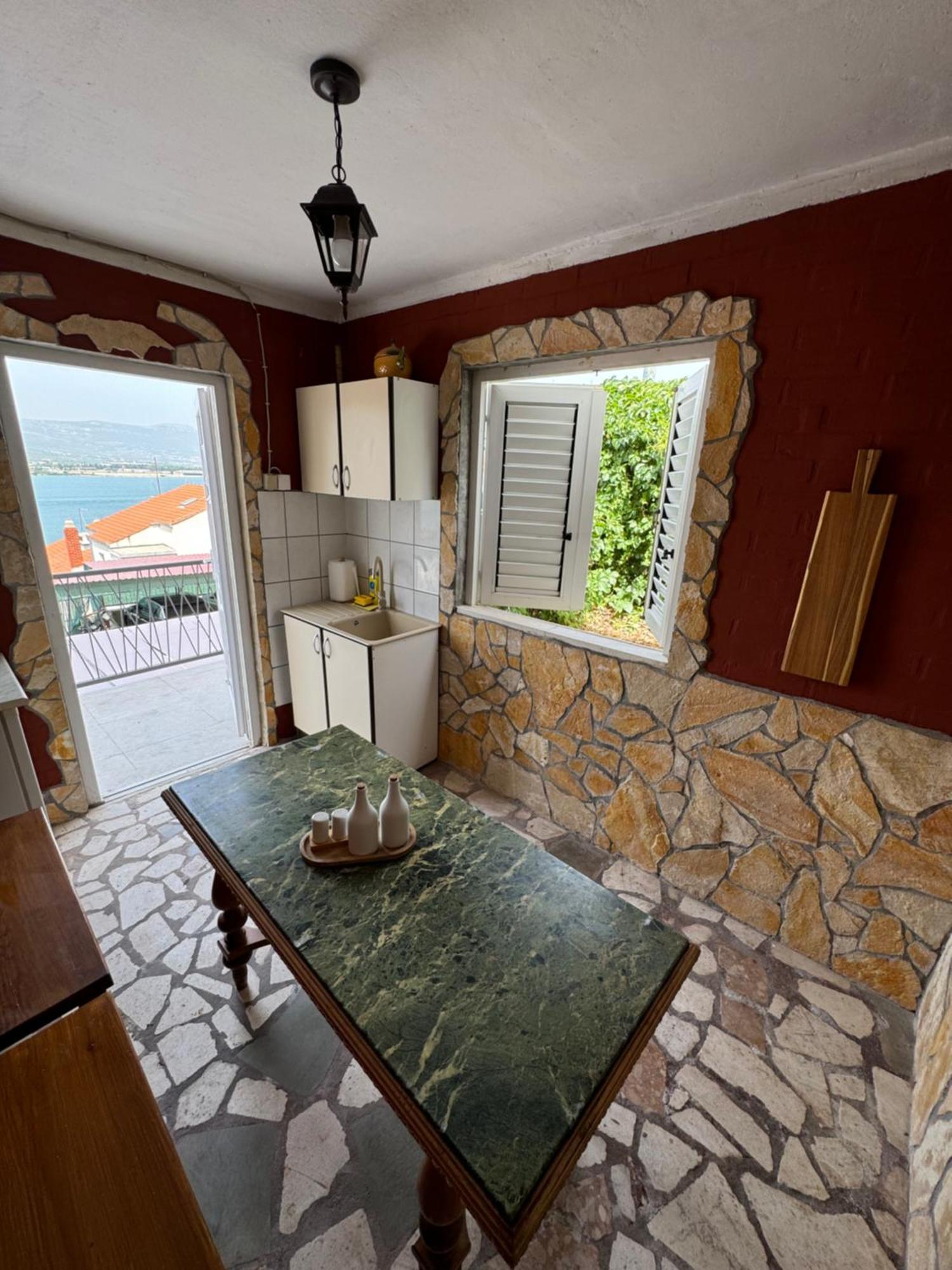 Apartment With Terrace And Sea View - Lucic Trogir Buitenkant foto